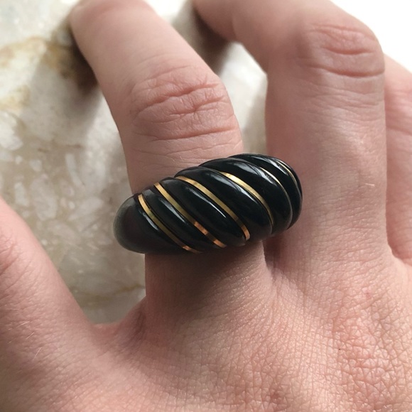 Onyx Yellow Gold Statement Vintage Bubble Dome Enamel Ring - Picture 6 of 15